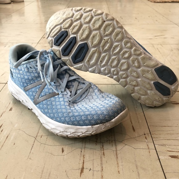 Women’s New Balance Beacon version 1 - Picture 2 of 4